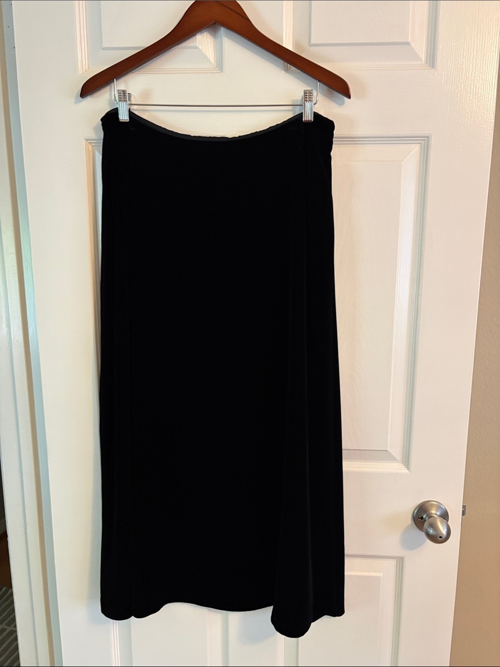 Ralph Lauren Black Velvet Ankle Length skirt, size 12